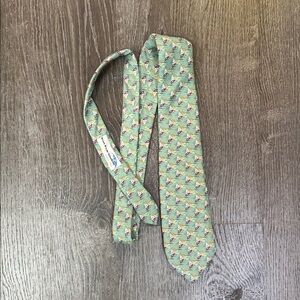 Stylish Green Sailboat Pattern Men's Tie
